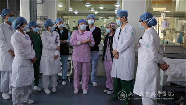 【阻击疫情，齐鲁医院在行动】医院对第四批待命援鄂医疗队员进行培训